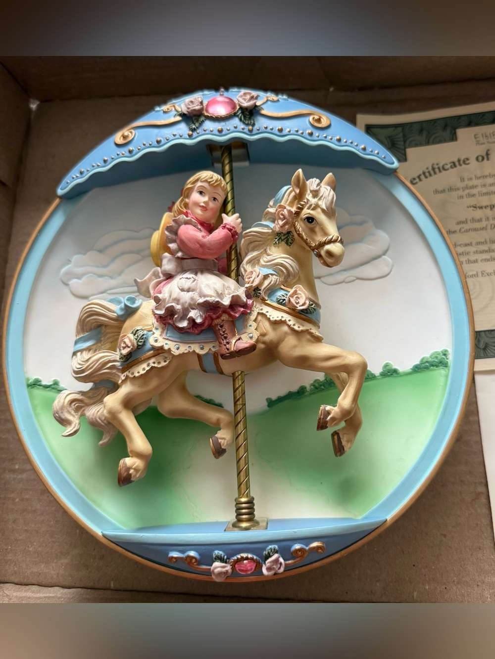 The Bradford Exchange musical moving  Carousel Horse plate.   First in series.